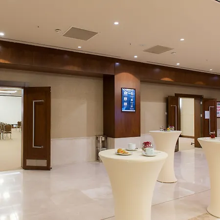 Hotel Isg Sabiha Goekcen Airport Stambuł