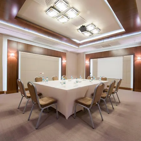Hotell Isg Sabiha Goekcen Airport 4*