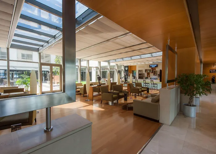 Isg Sabiha Goekcen Airport 4*