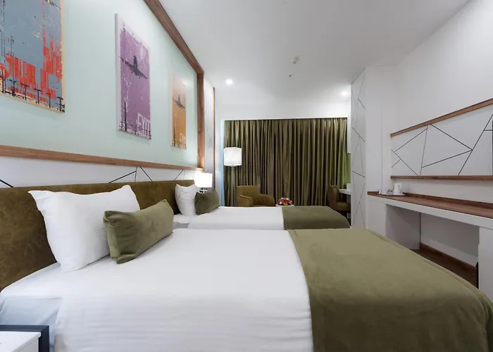 Isg Sabiha Goekcen Airport 4*