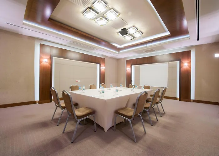 Hotell Isg Sabiha Goekcen Airport 4*